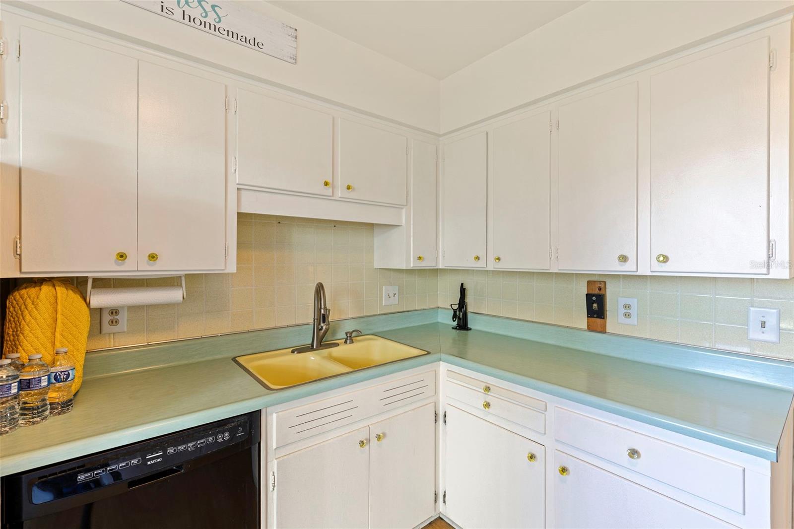 Image 12 of 38 For 1036 North Shore Drive Ne 1