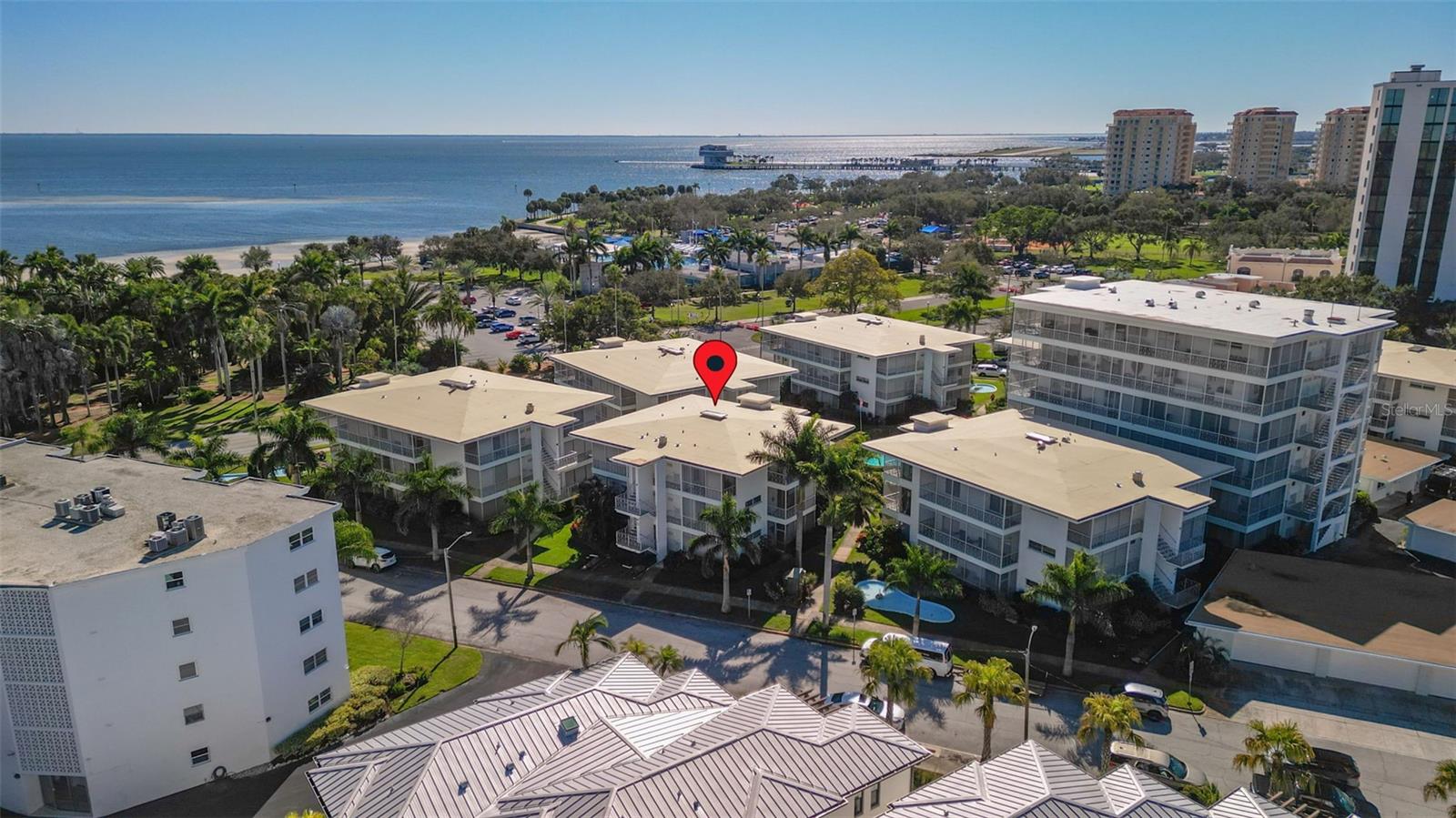 Image 2 of 38 For 1036 North Shore Drive Ne 1