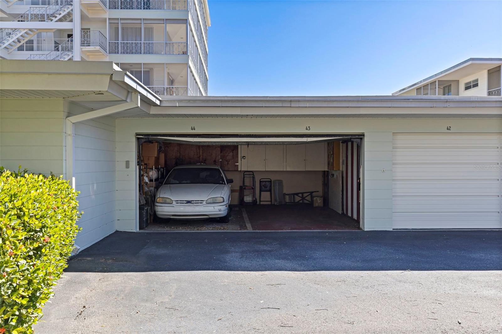 Image 26 of 38 For 1036 North Shore Drive Ne 1