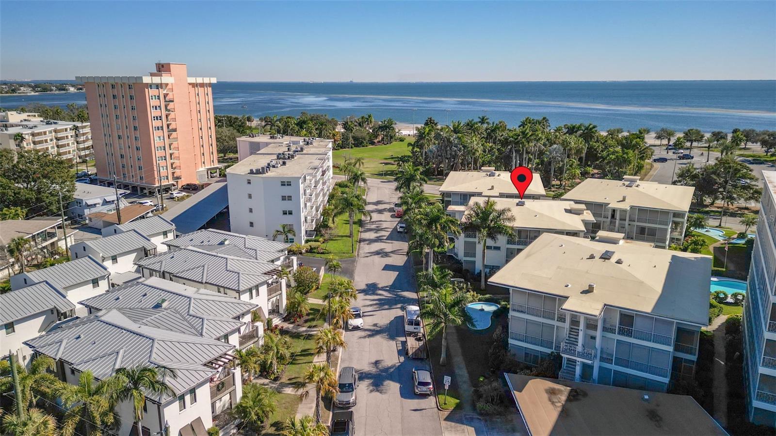 Image 32 of 38 For 1036 North Shore Drive Ne 1