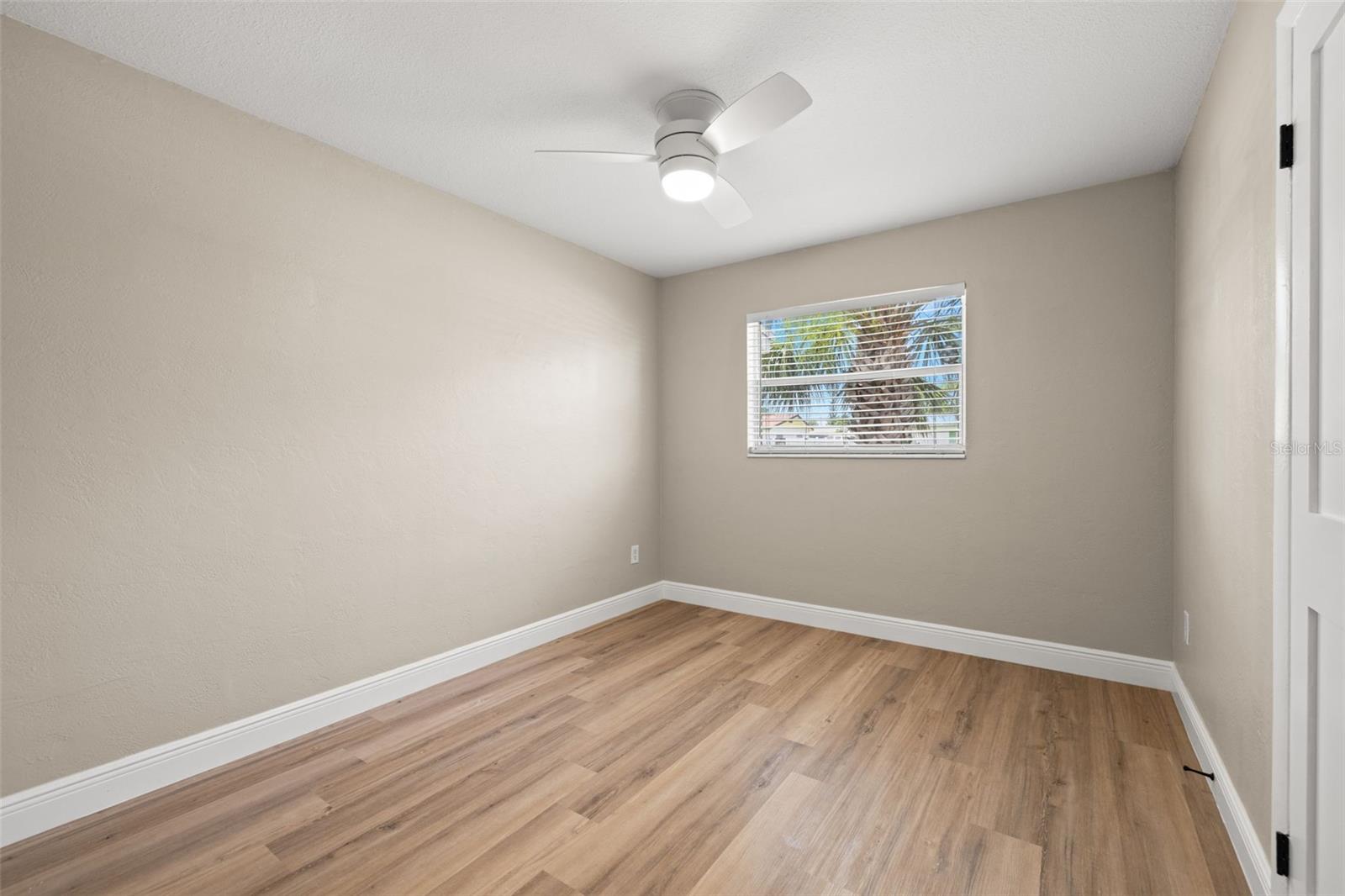 Image 17 of 35 For 2066 62nd Place S