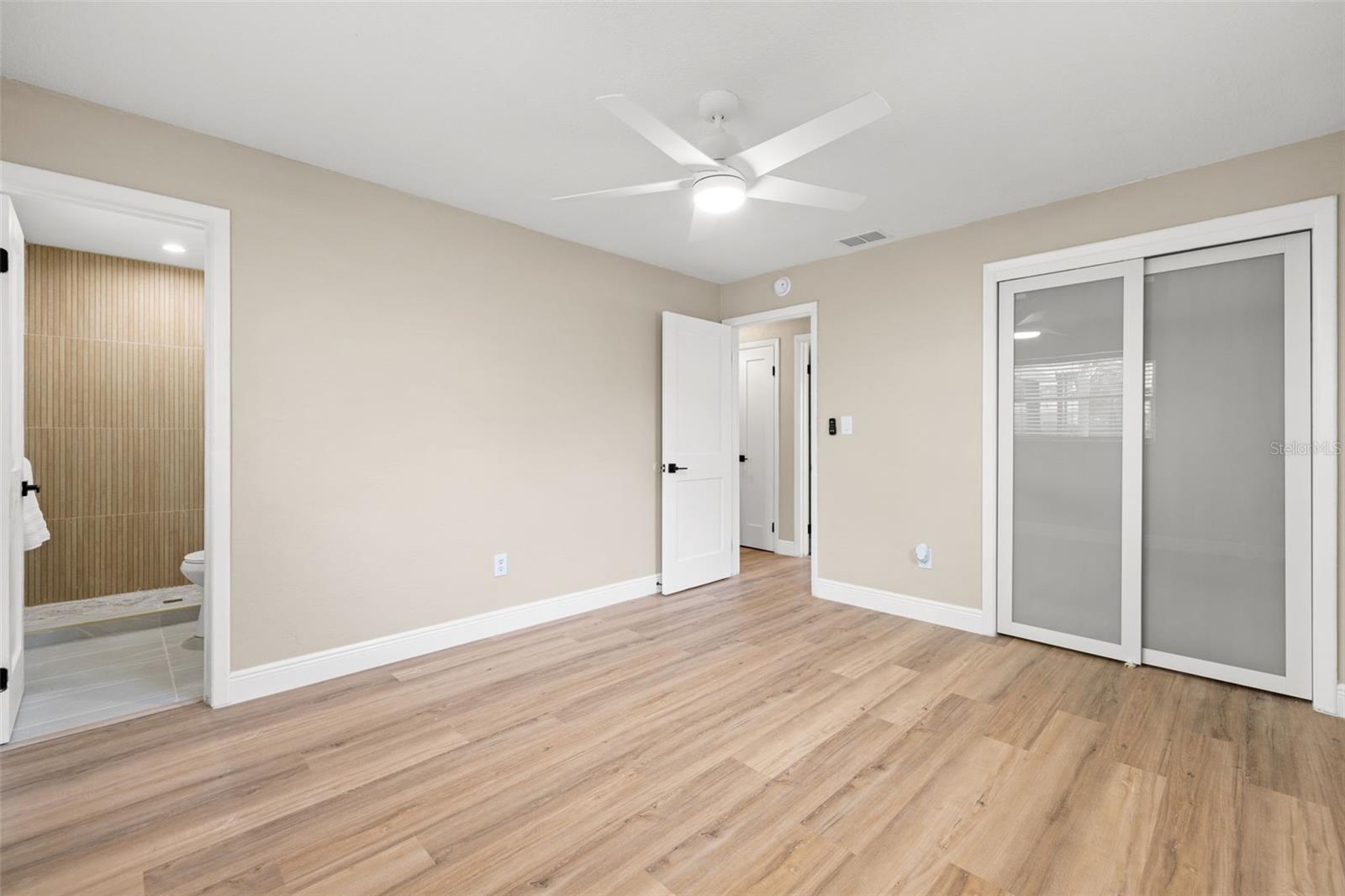 Image 26 of 35 For 2066 62nd Place S