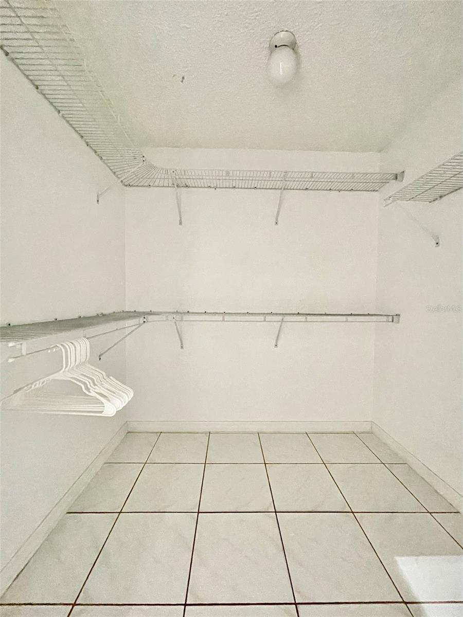 Image 22 of 34 For 4710 Cresson Court