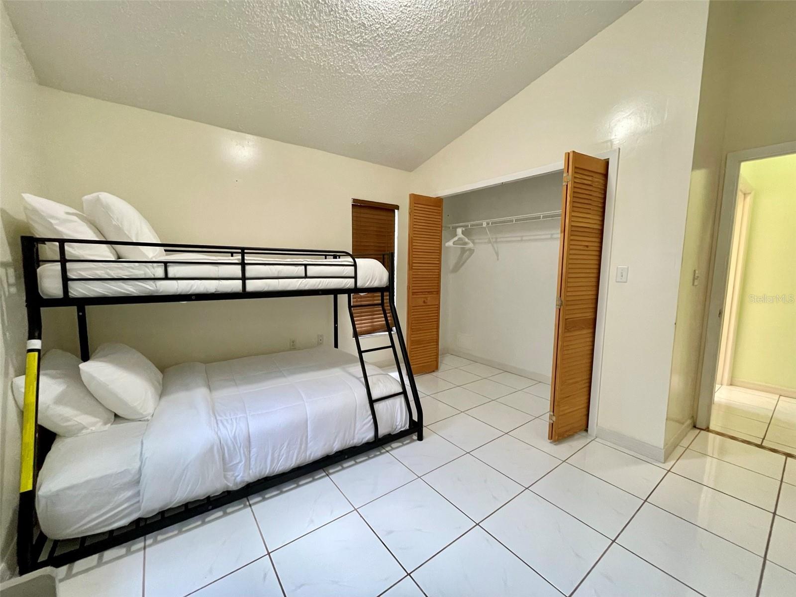 Image 32 of 34 For 4710 Cresson Court