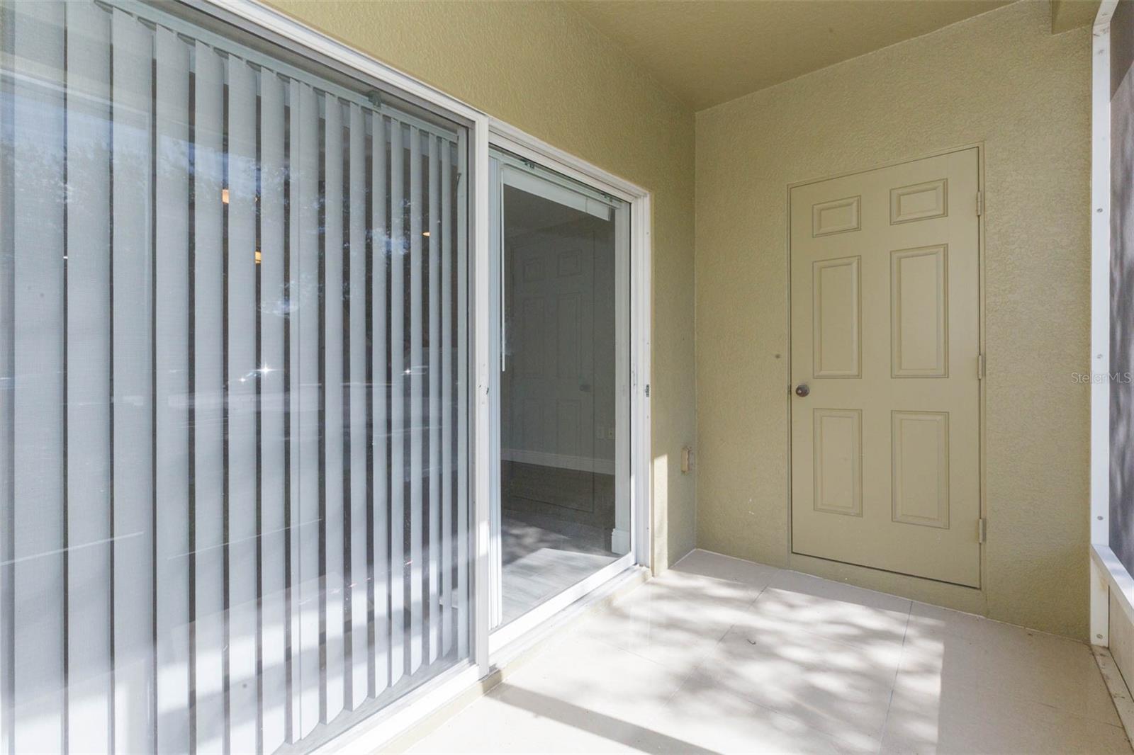 Image 17 of 31 For 10709 Chesham Hill Court