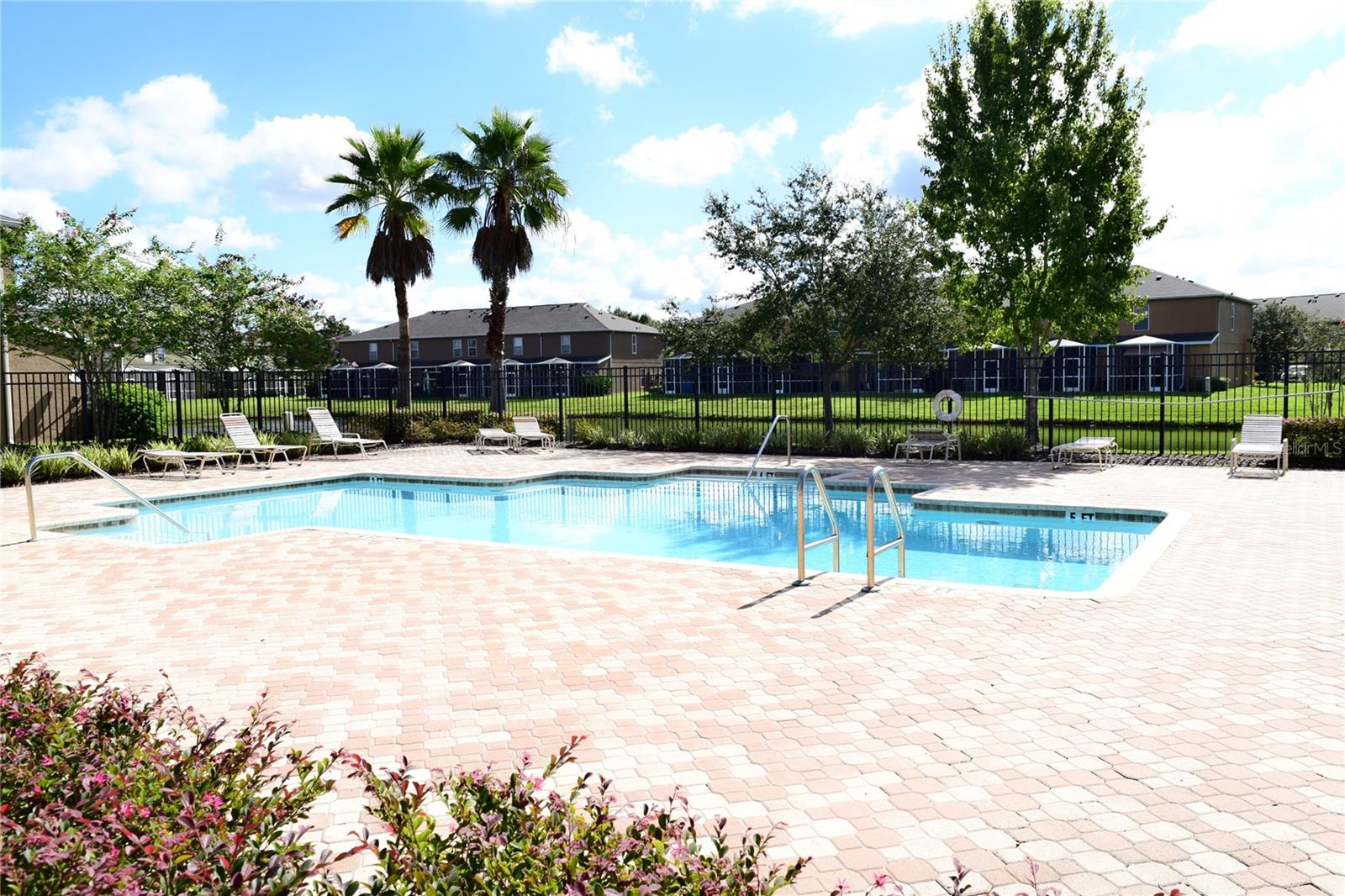 Image 28 of 31 For 10709 Chesham Hill Court