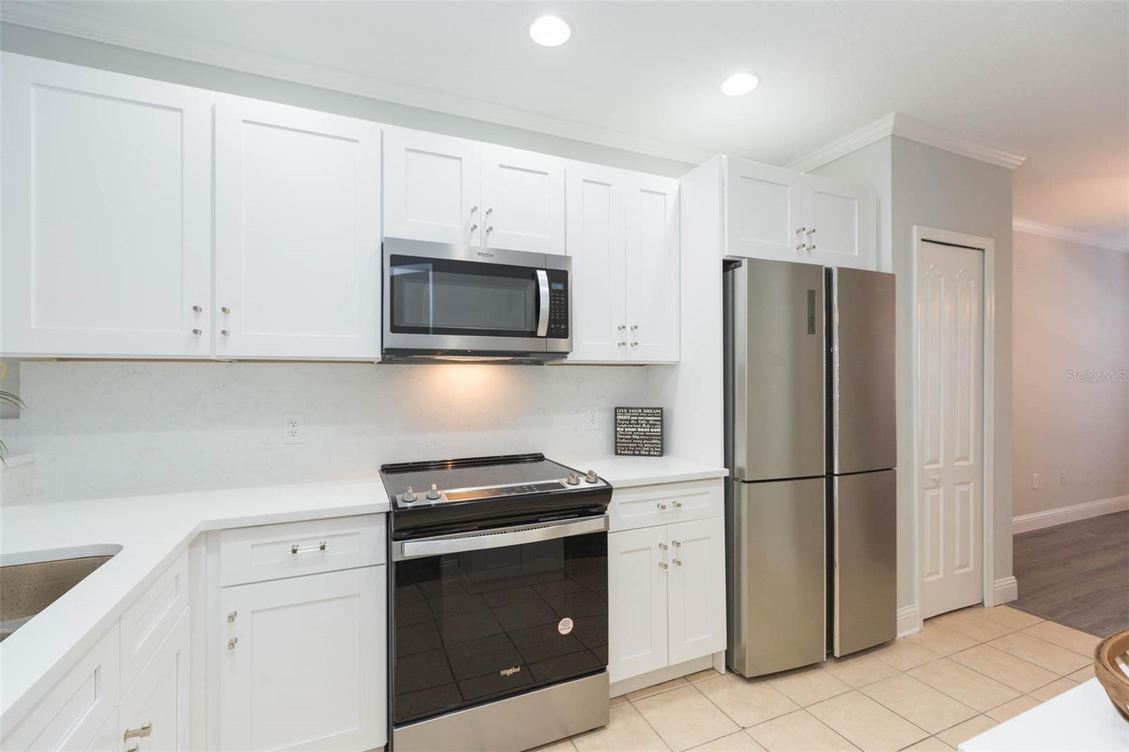 Image 9 of 31 For 10709 Chesham Hill Court