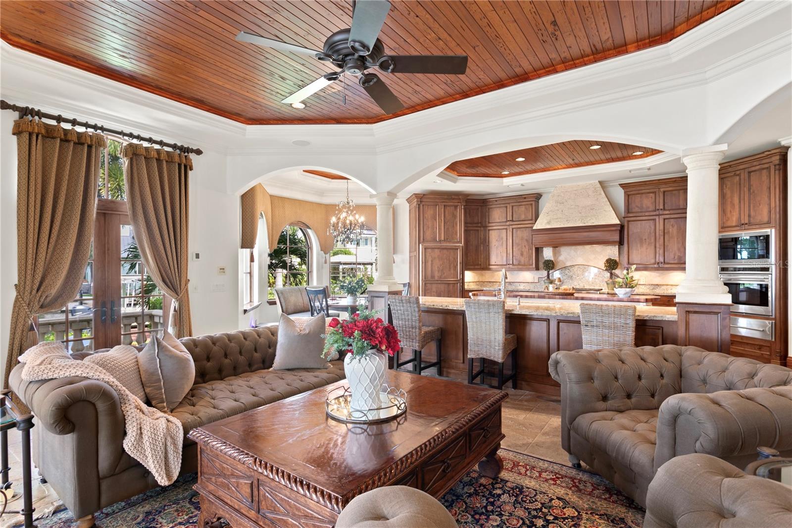 Image 10 of 71 For 25 Spanish Main Street