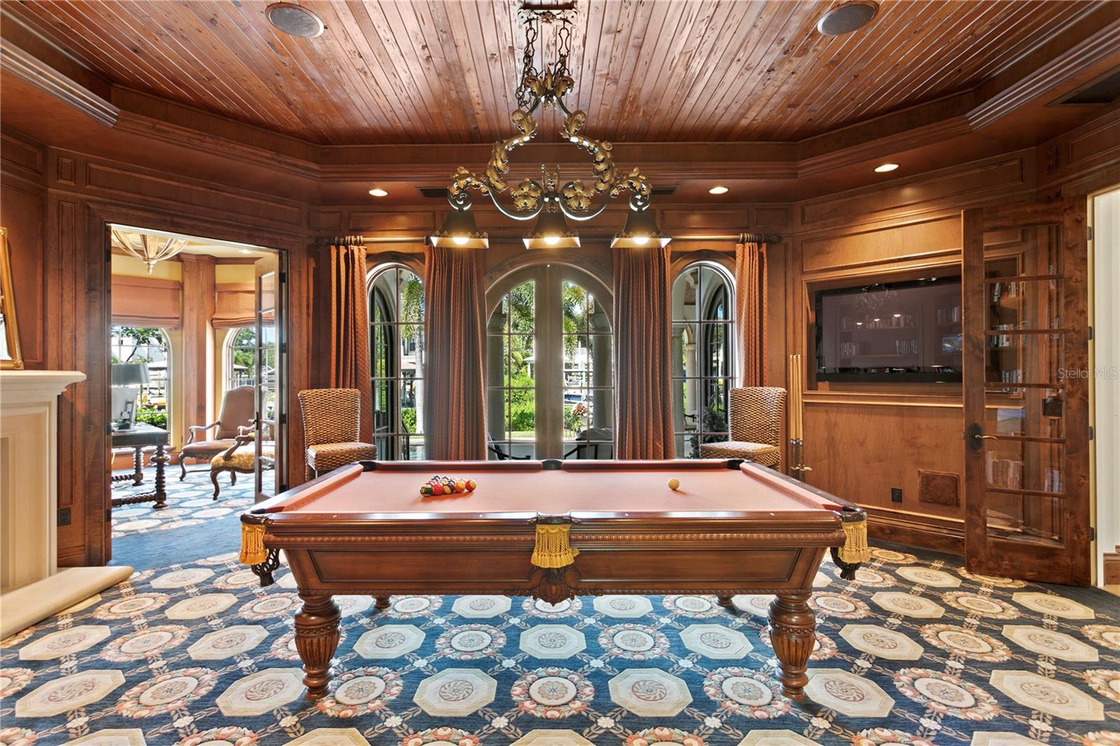 Image 21 of 71 For 25 Spanish Main Street