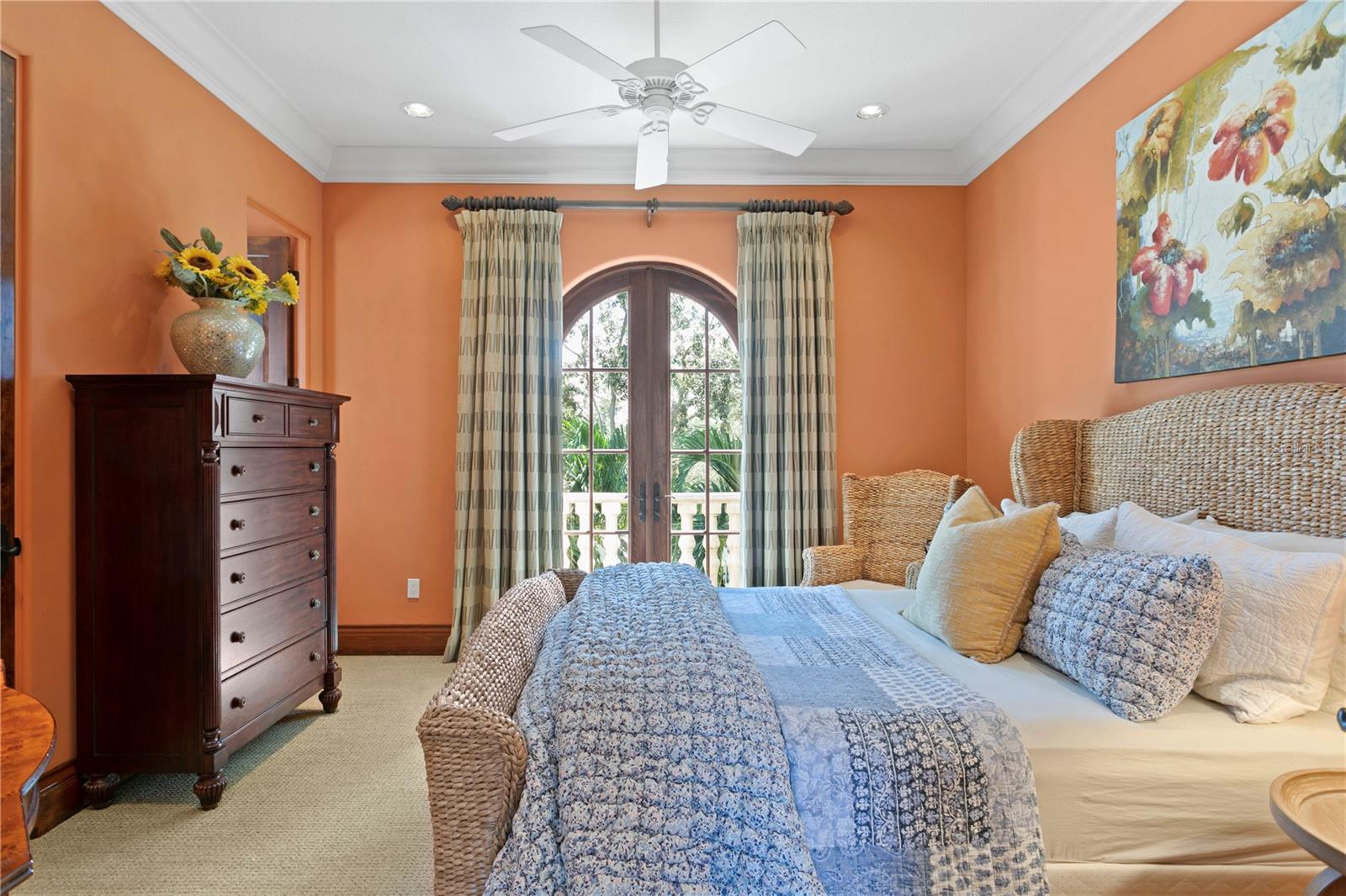 Image 35 of 71 For 25 Spanish Main Street