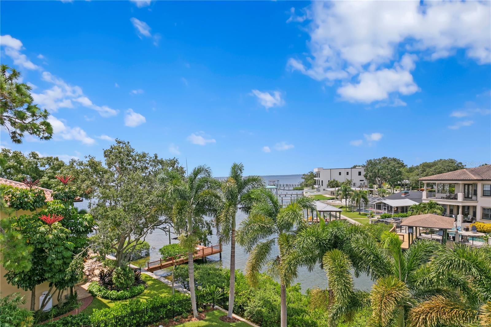 Image 44 of 71 For 25 Spanish Main Street