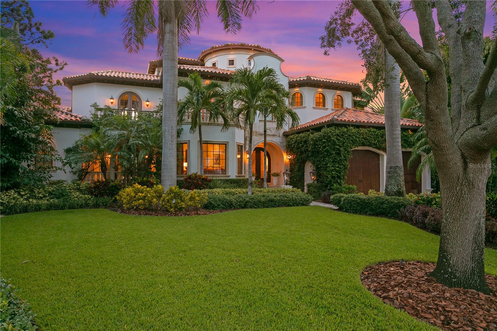 Image 67 of 71 For 25 Spanish Main Street