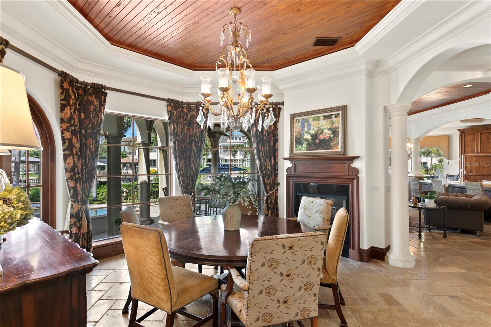 Image 7 of 71 For 25 Spanish Main Street