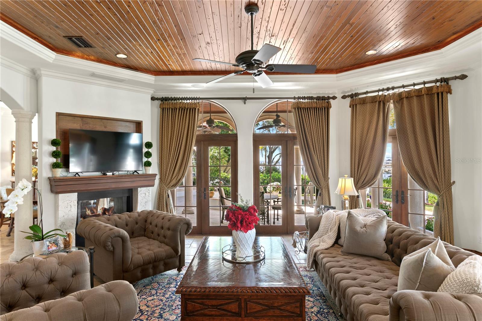 Image 9 of 71 For 25 Spanish Main Street