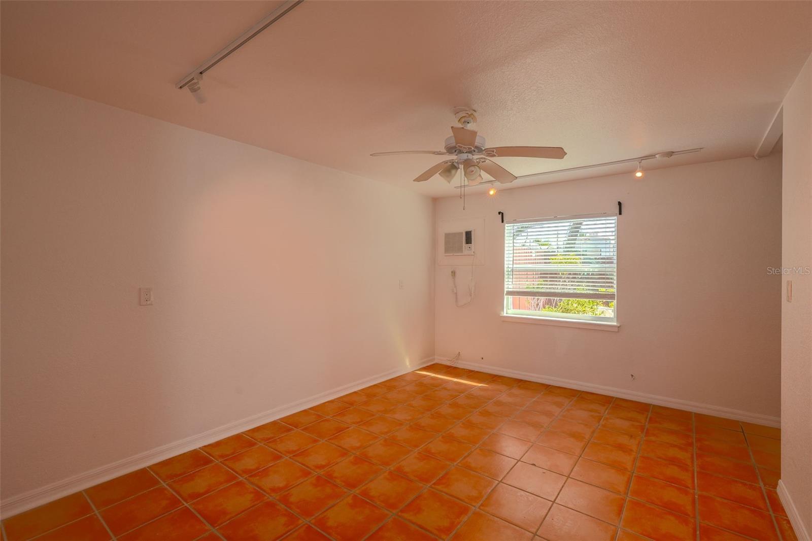 Image 8 of 30 For 115 145th Avenue E 5