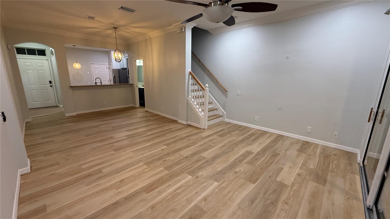 Image 4 of 23 For 3342 Covered Bridge Drive W