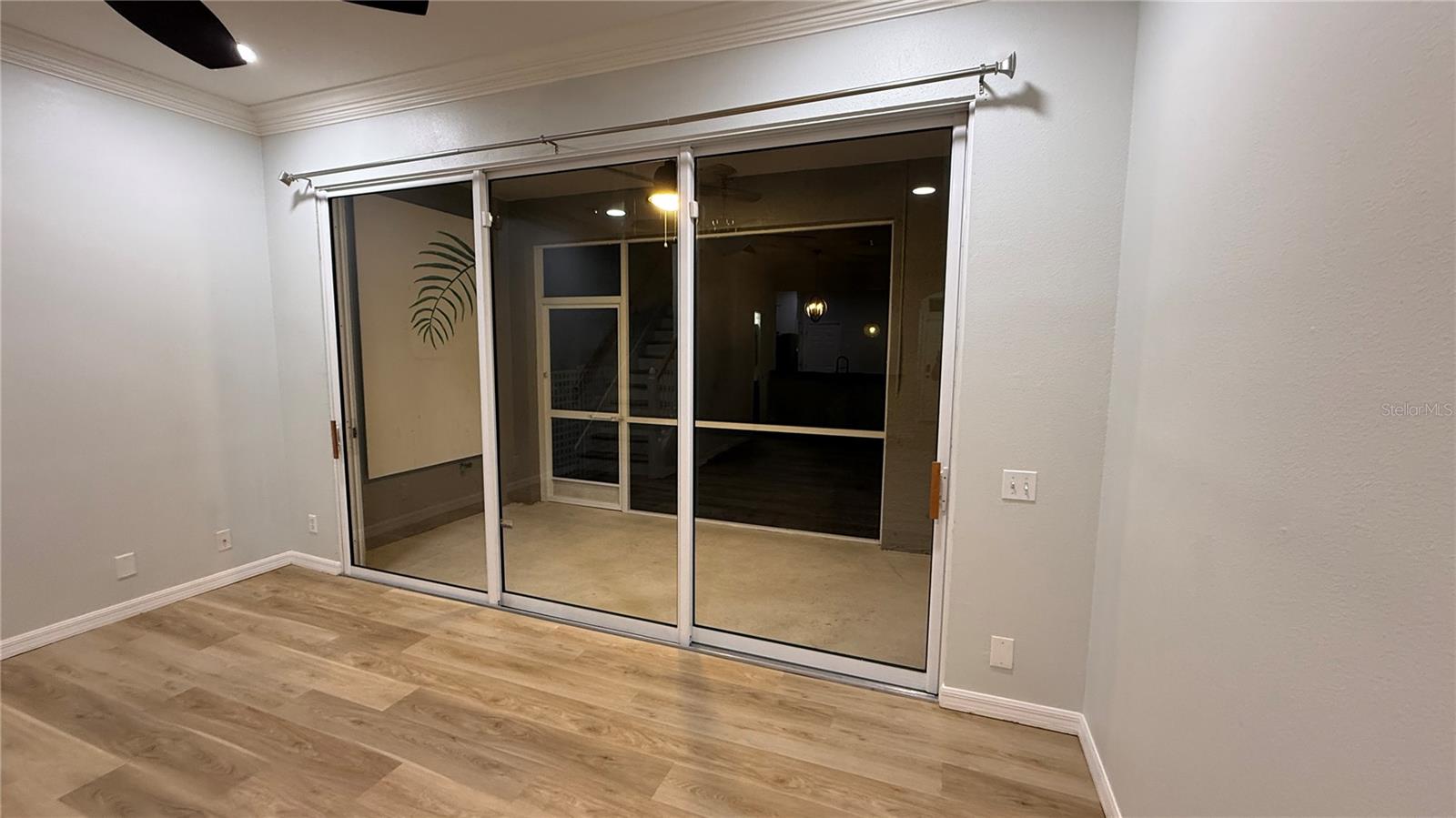 Image 9 of 23 For 3342 Covered Bridge Drive W