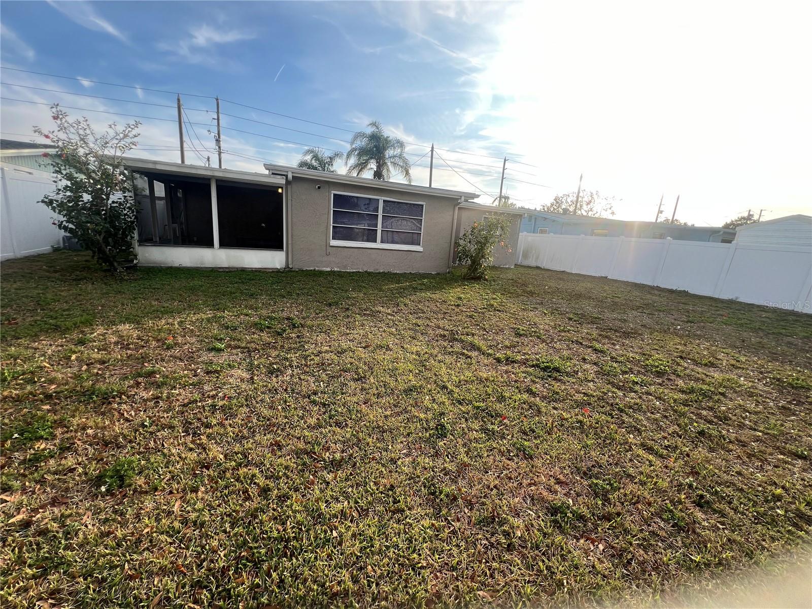 Image 10 of 13 For 6421 Stone Road