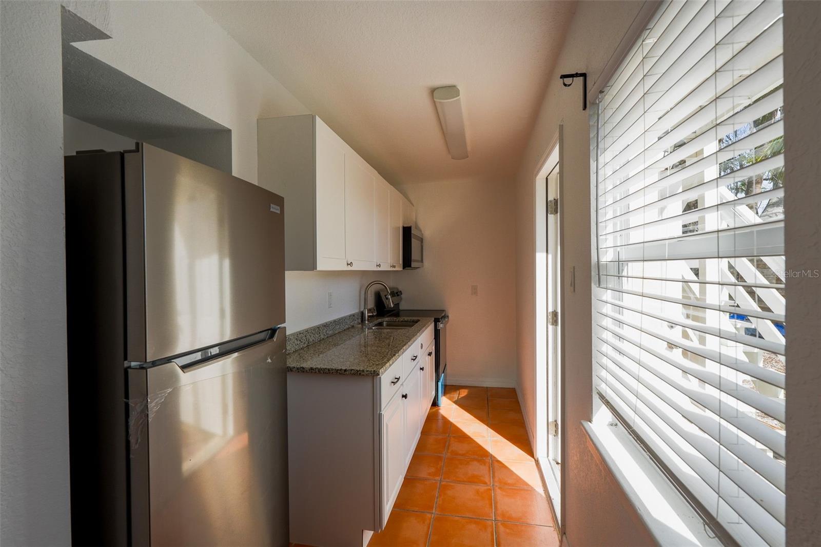 Image 11 of 27 For 115 145th Avenue E 6