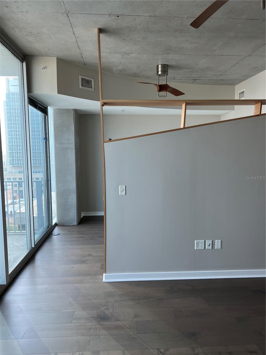 Image 15 of 19 For 777 Ashley Drive 1511