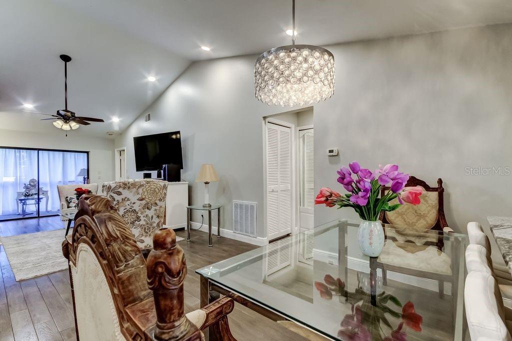 Image 11 of 31 For 3163 Landmark Drive 623