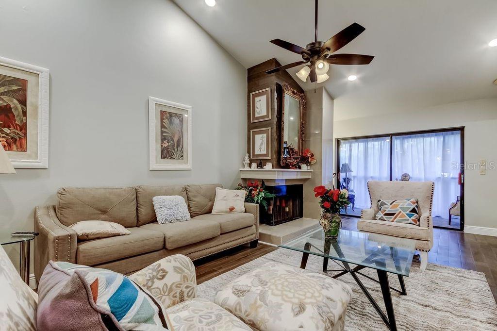 Image 15 of 31 For 3163 Landmark Drive 623