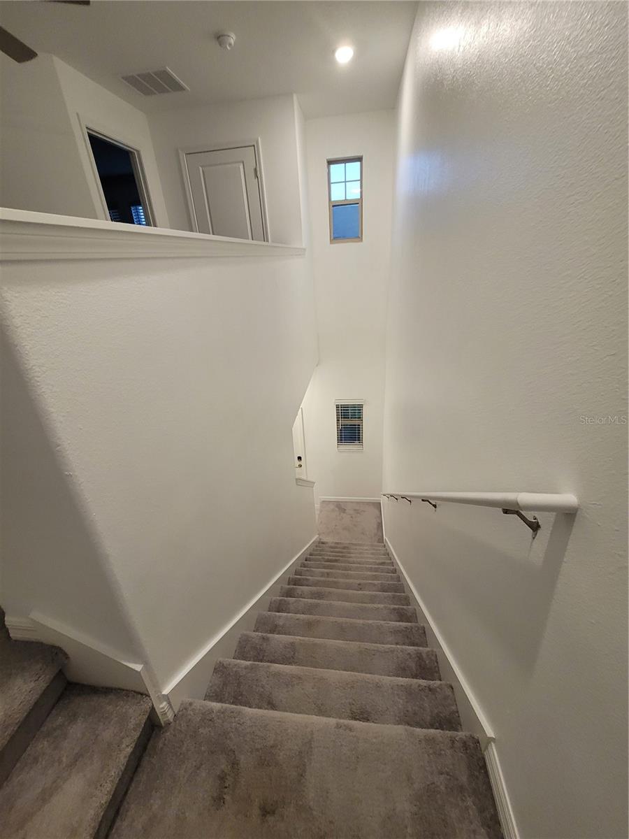 Image 16 of 39 For 21842 Lyonia Lane