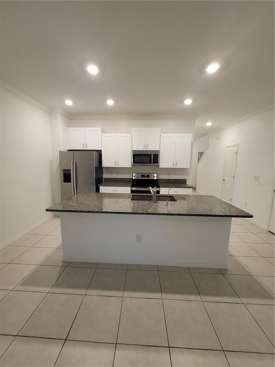 Image 2 of 39 For 21842 Lyonia Lane