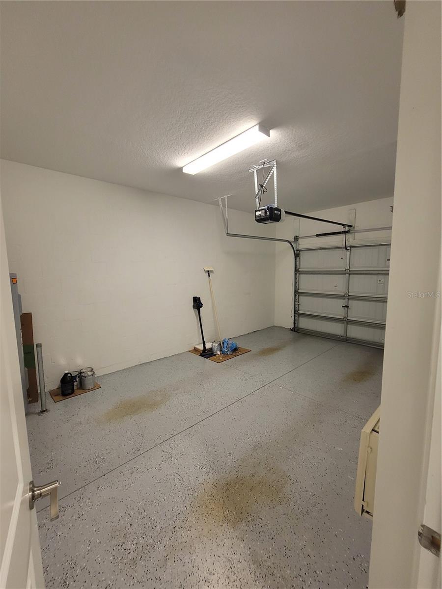 Image 31 of 39 For 21842 Lyonia Lane