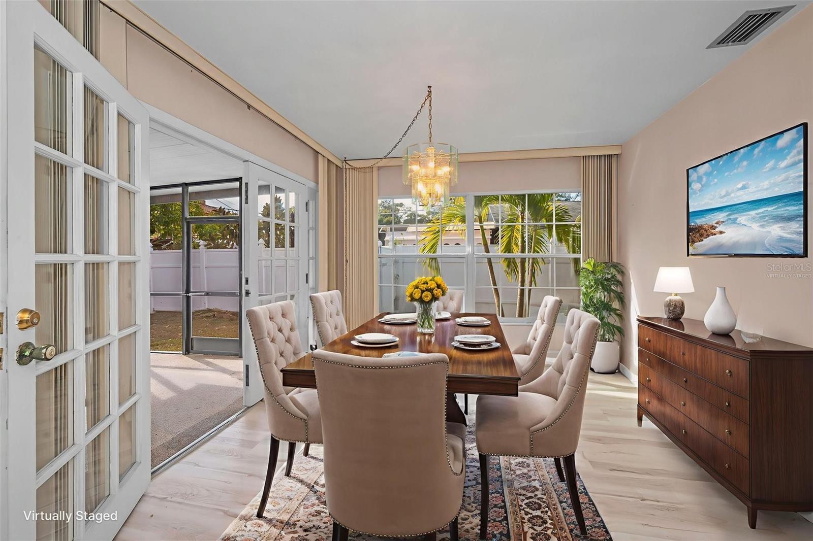 Image 11 of 57 For 2122 Erna Drive