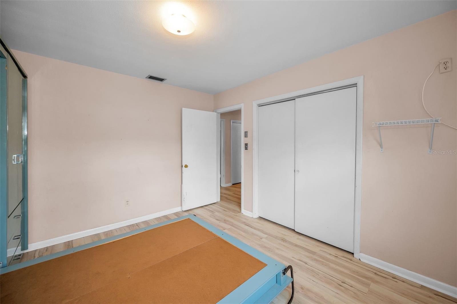 Image 30 of 57 For 2122 Erna Drive