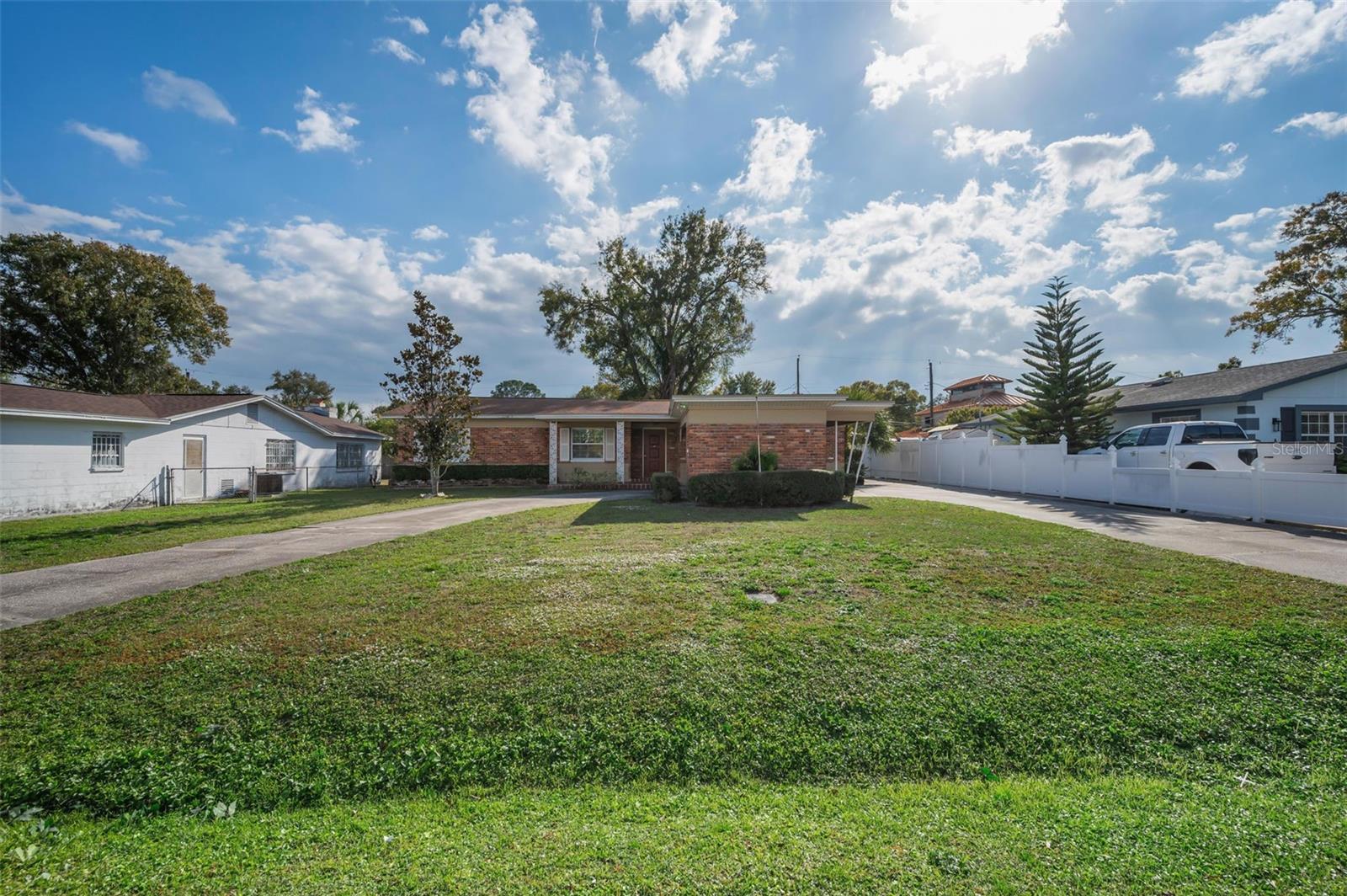 Image 49 of 57 For 2122 Erna Drive