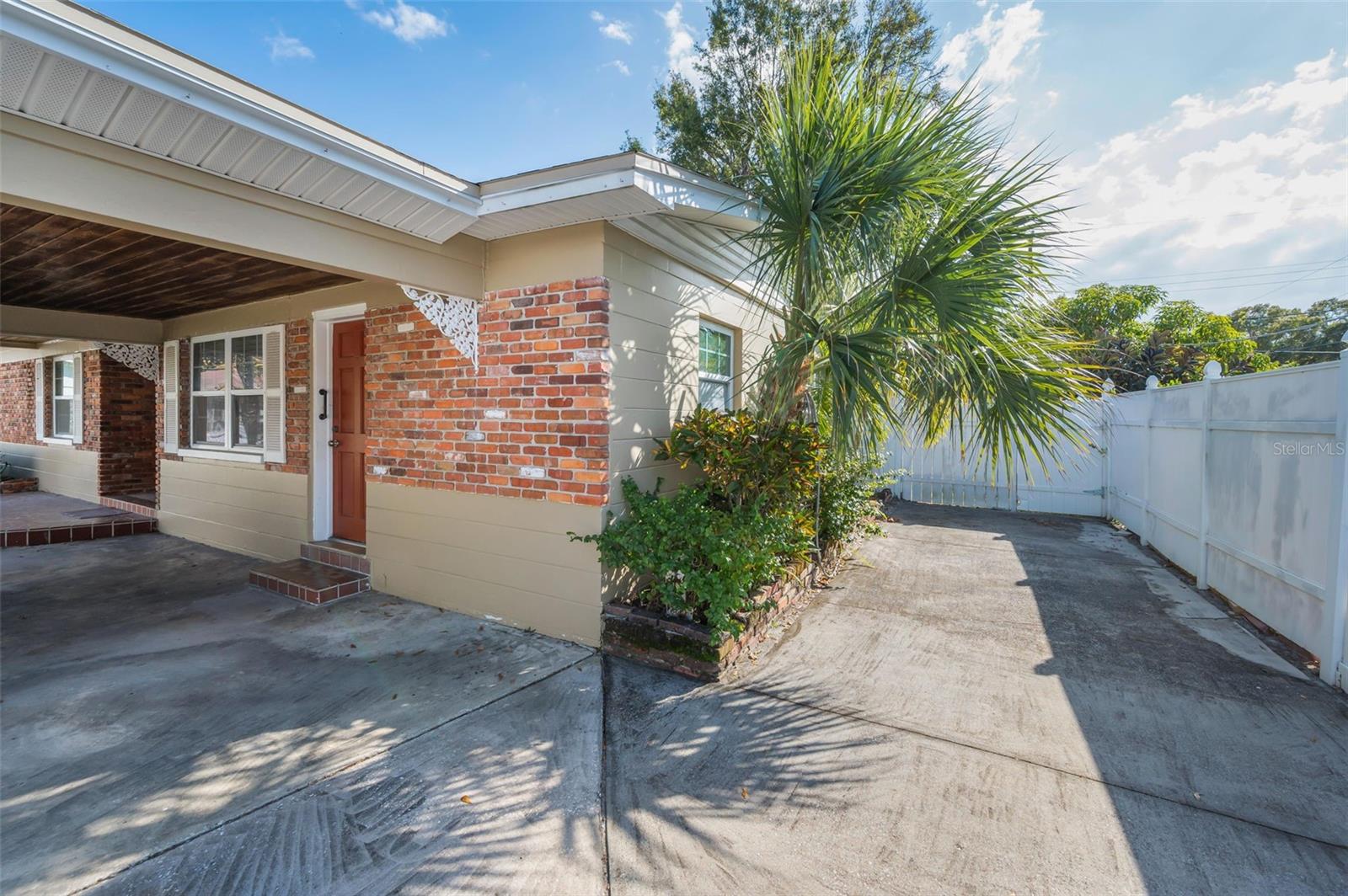 Image 54 of 57 For 2122 Erna Drive