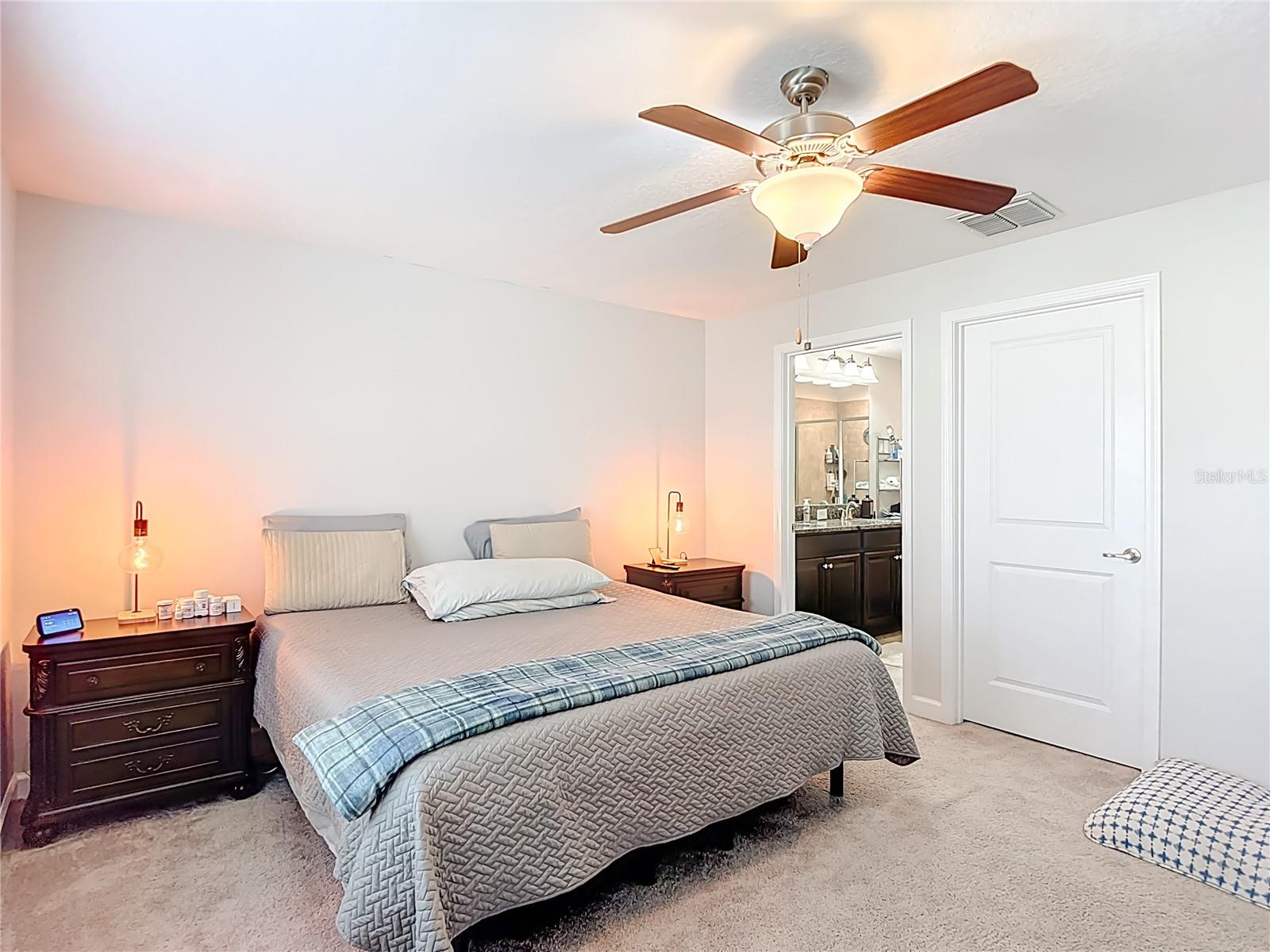 Image 27 of 47 For 28599 Tranquil Lake Circle