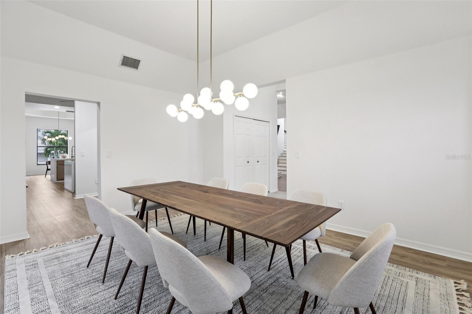 Image 15 of 72 For 120 8th Street E