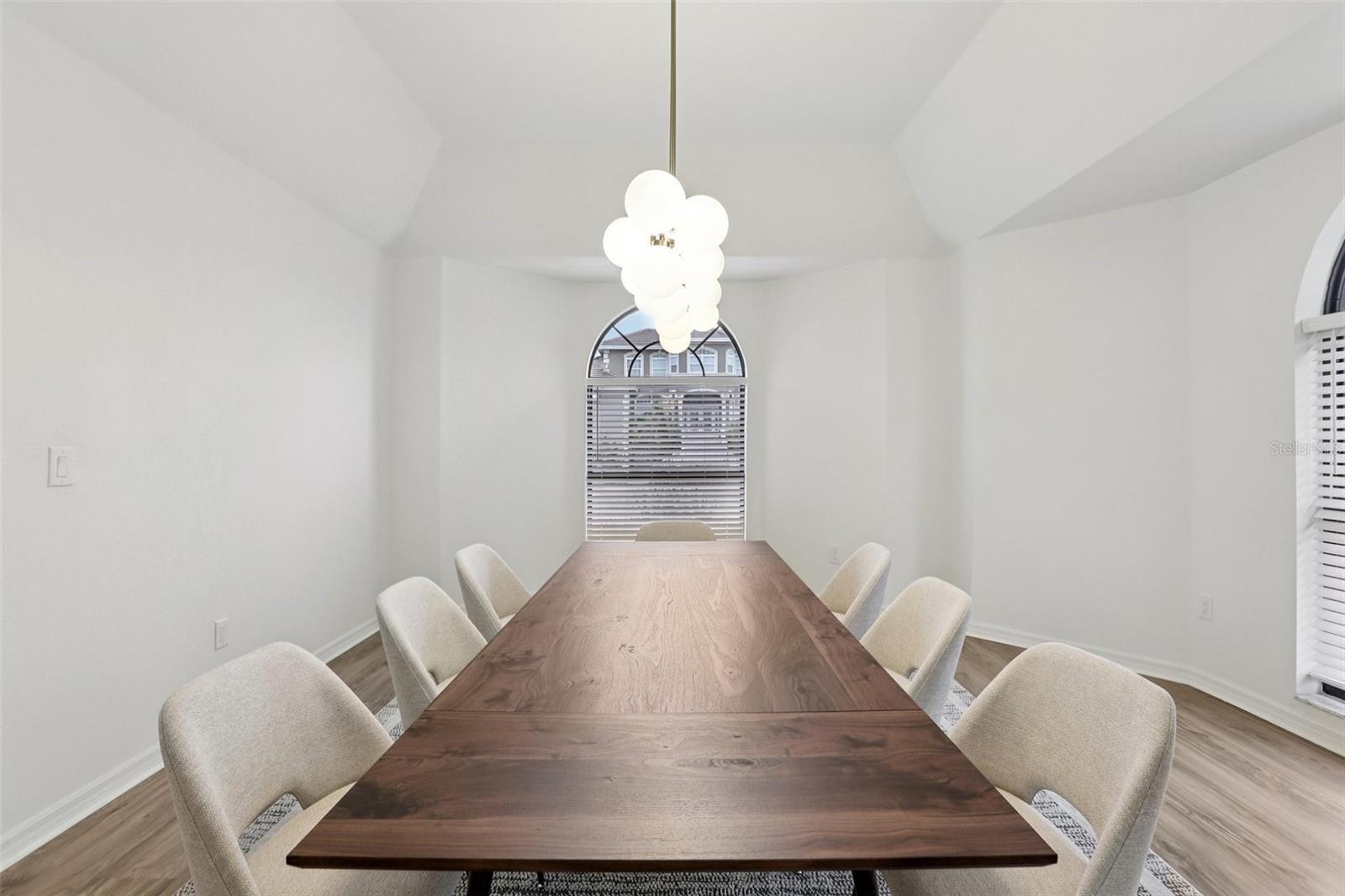 Image 17 of 72 For 120 8th Street E