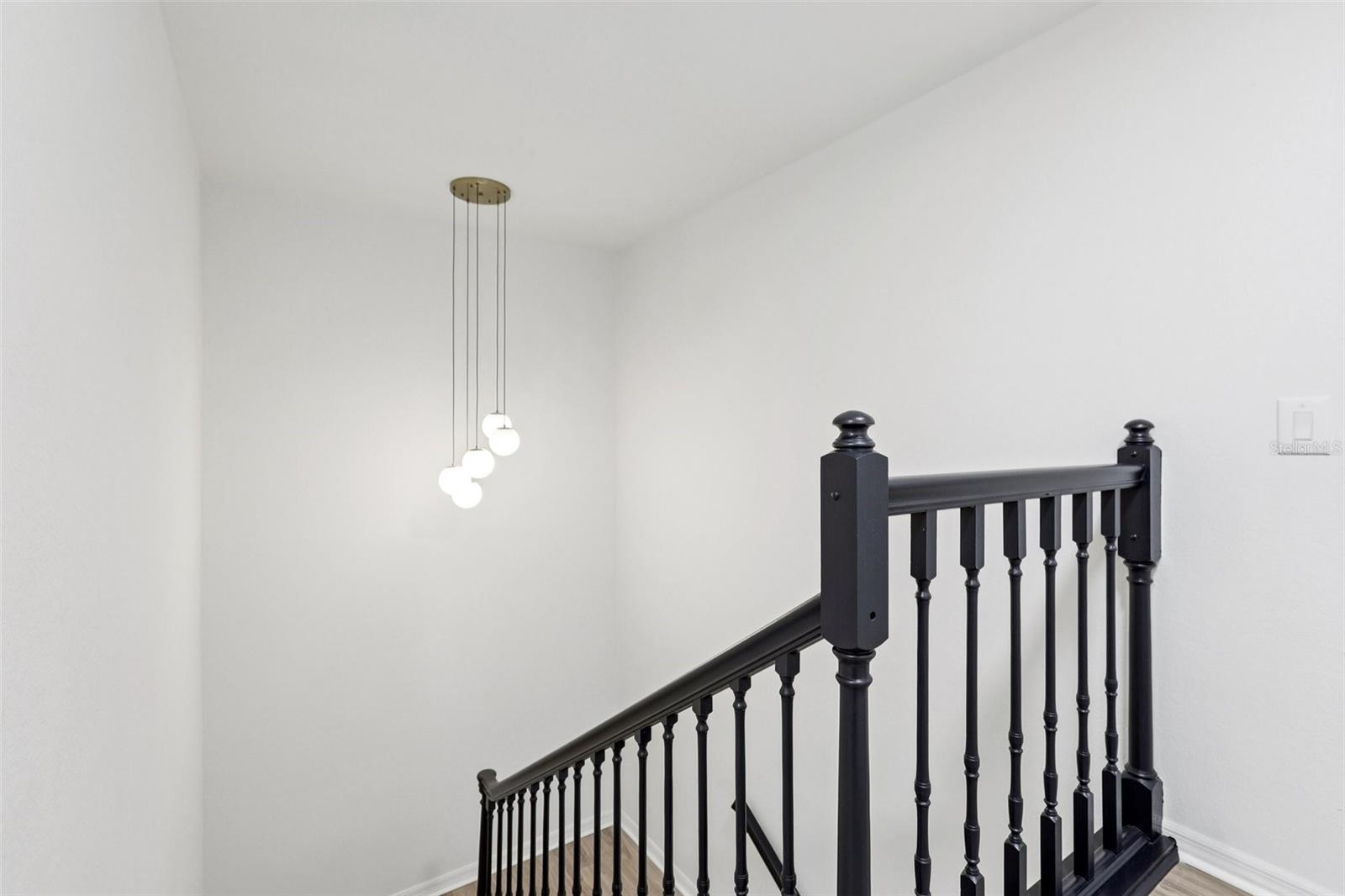 Image 36 of 72 For 120 8th Street E