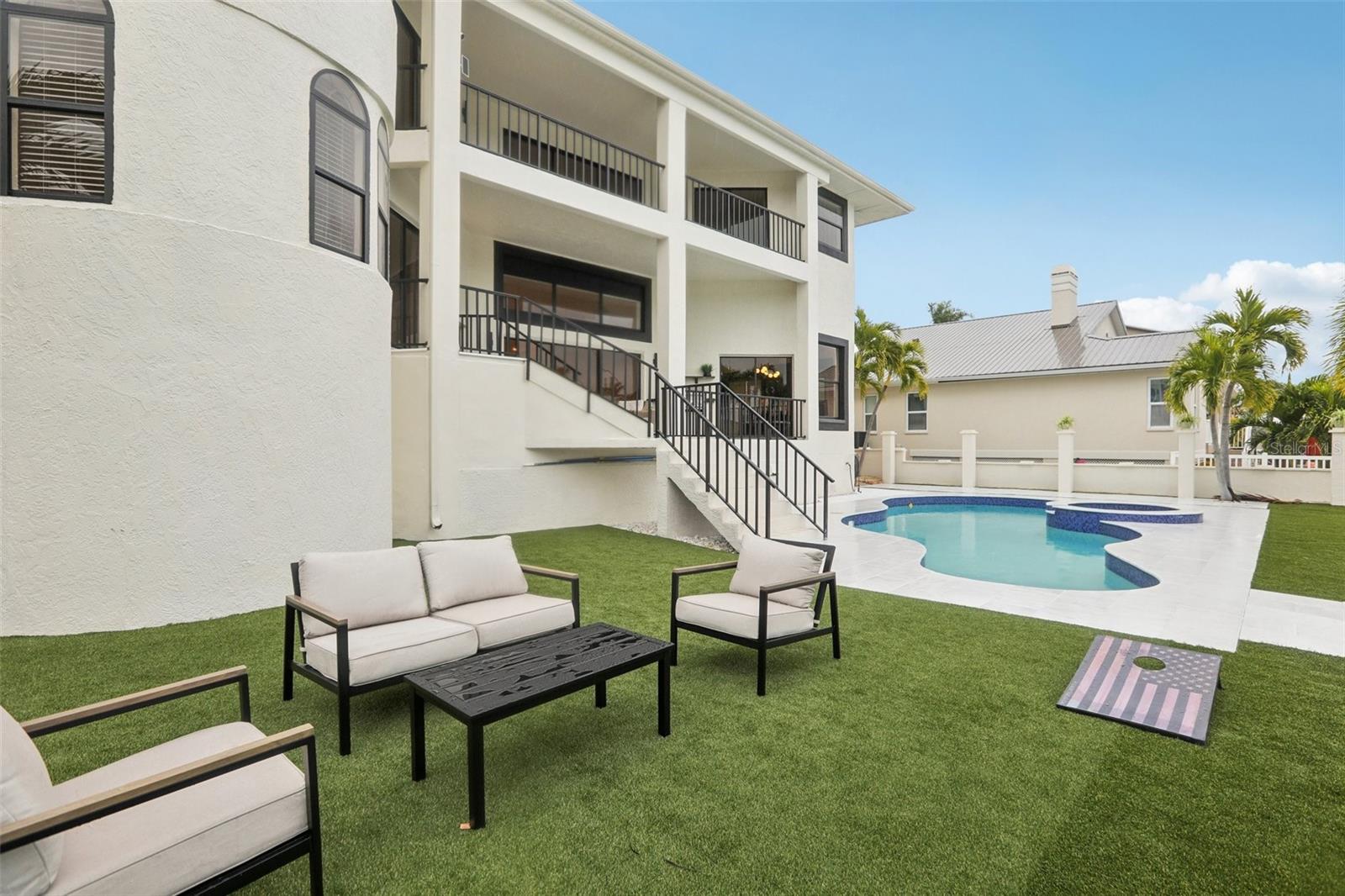 Image 69 of 72 For 120 8th Street E