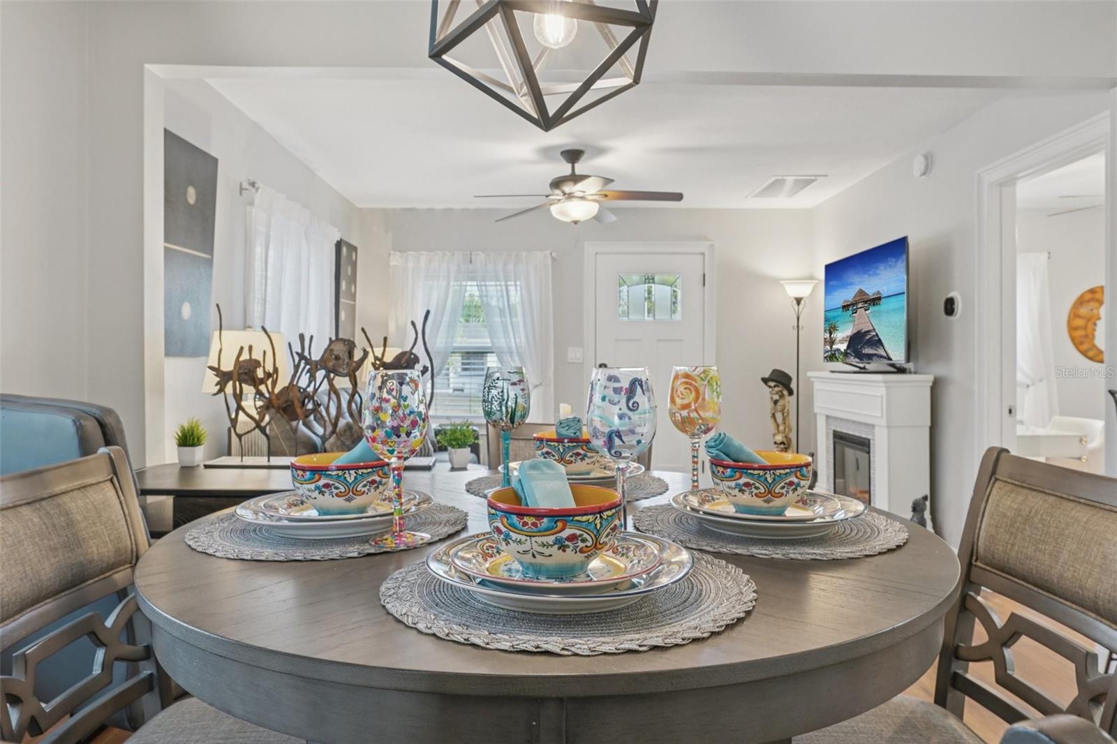 Image 10 of 49 For 2172 42nd Avenue N