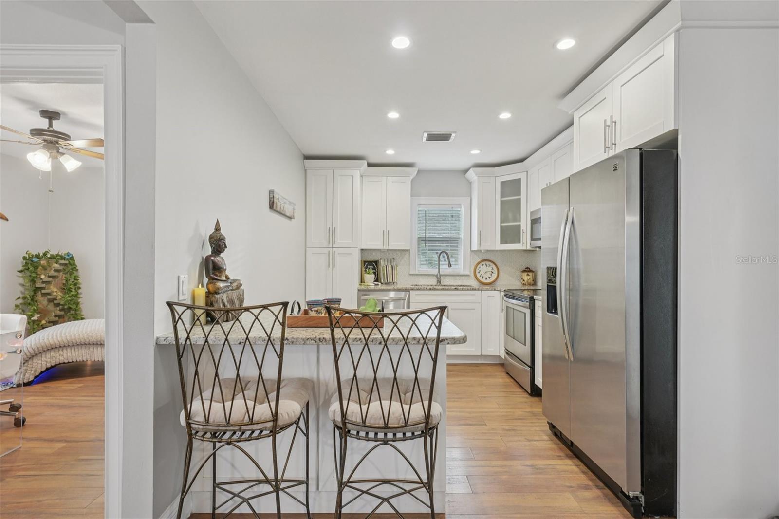 Image 13 of 49 For 2172 42nd Avenue N