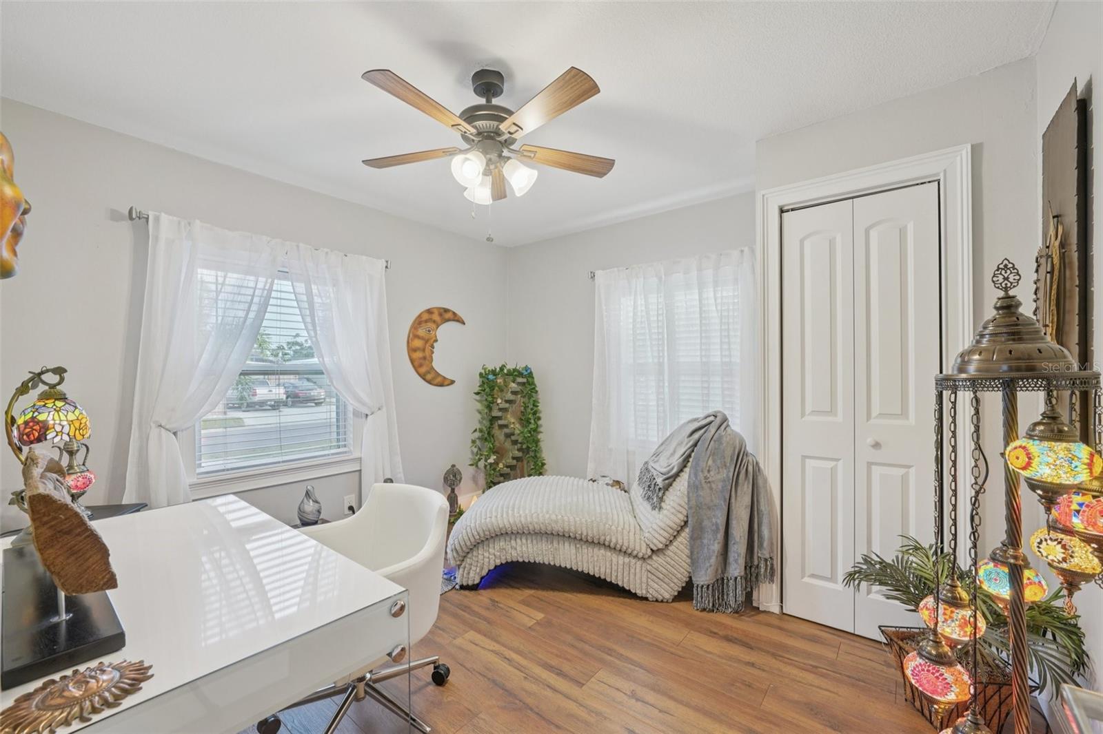 Image 17 of 49 For 2172 42nd Avenue N