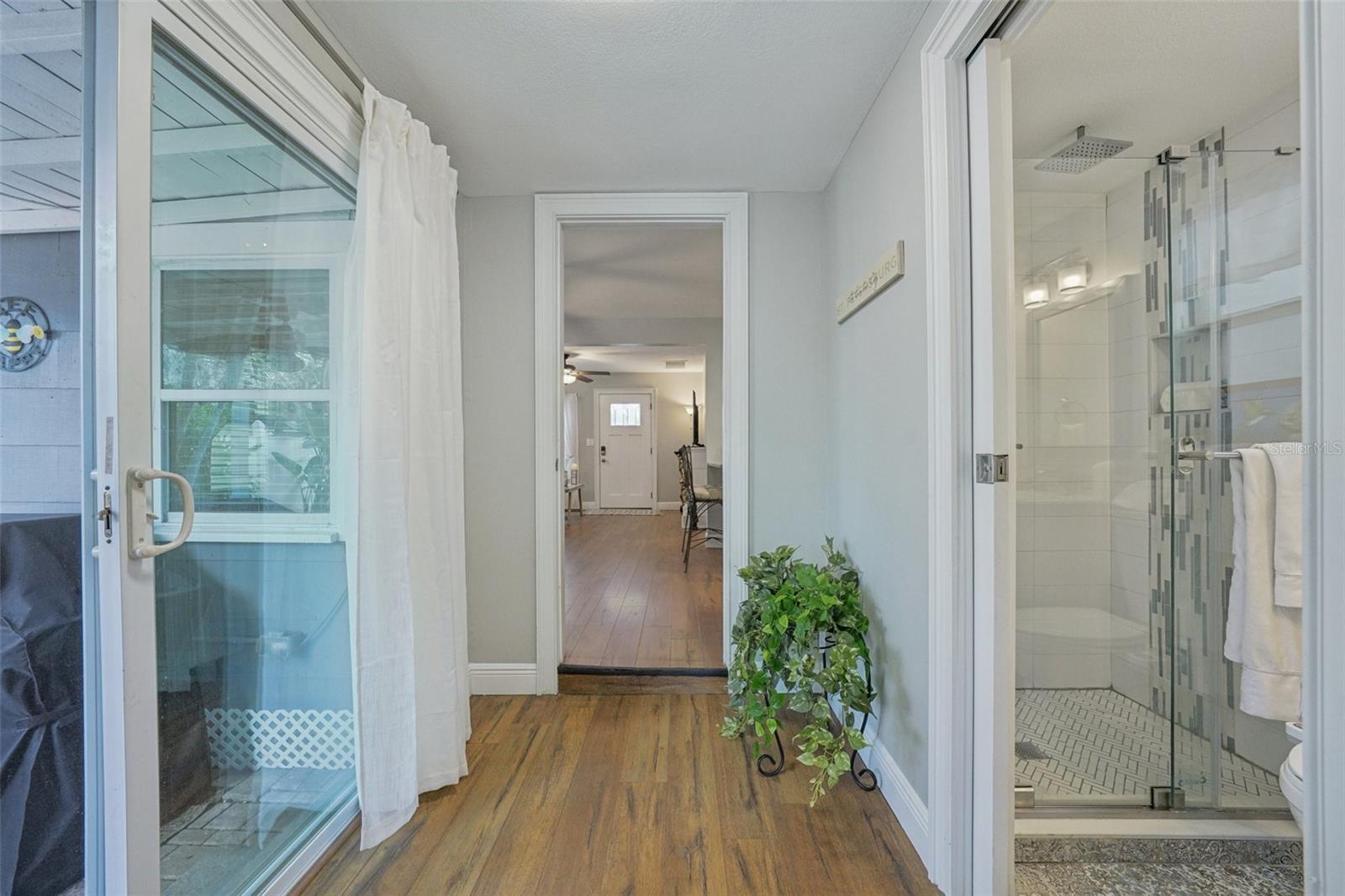 Image 21 of 49 For 2172 42nd Avenue N