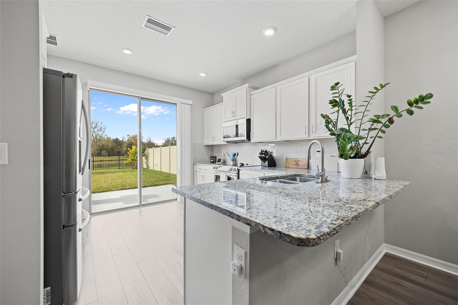 Image 16 of 79 For 7743 Yale Harbor Drive