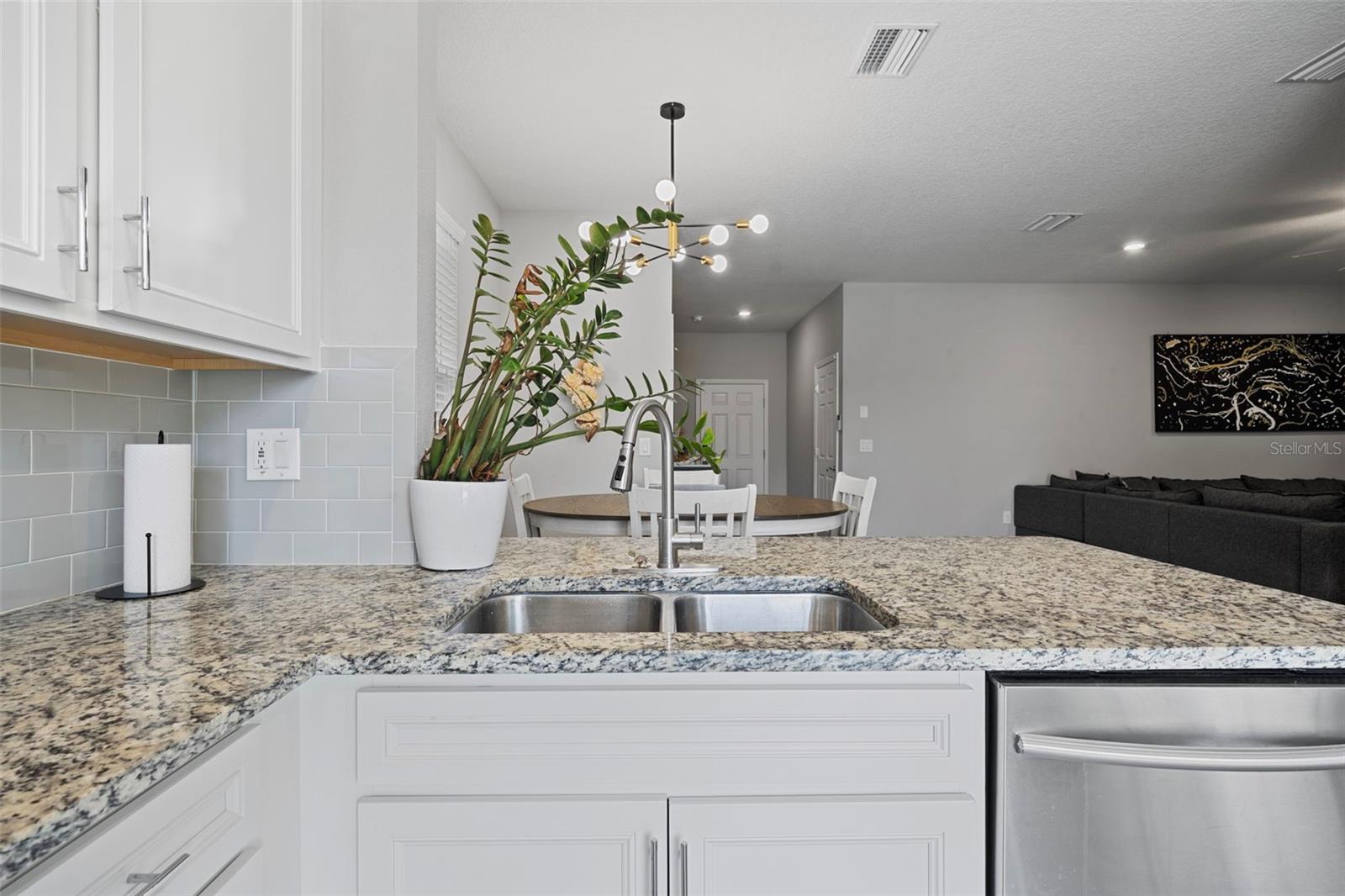 Image 17 of 79 For 7743 Yale Harbor Drive