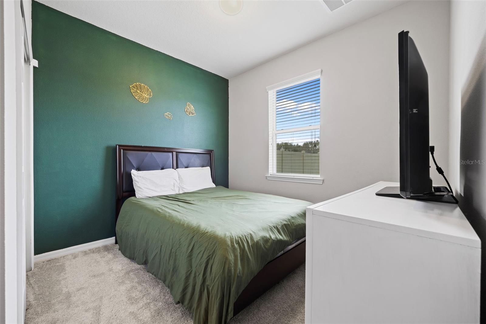 Image 24 of 79 For 7743 Yale Harbor Drive