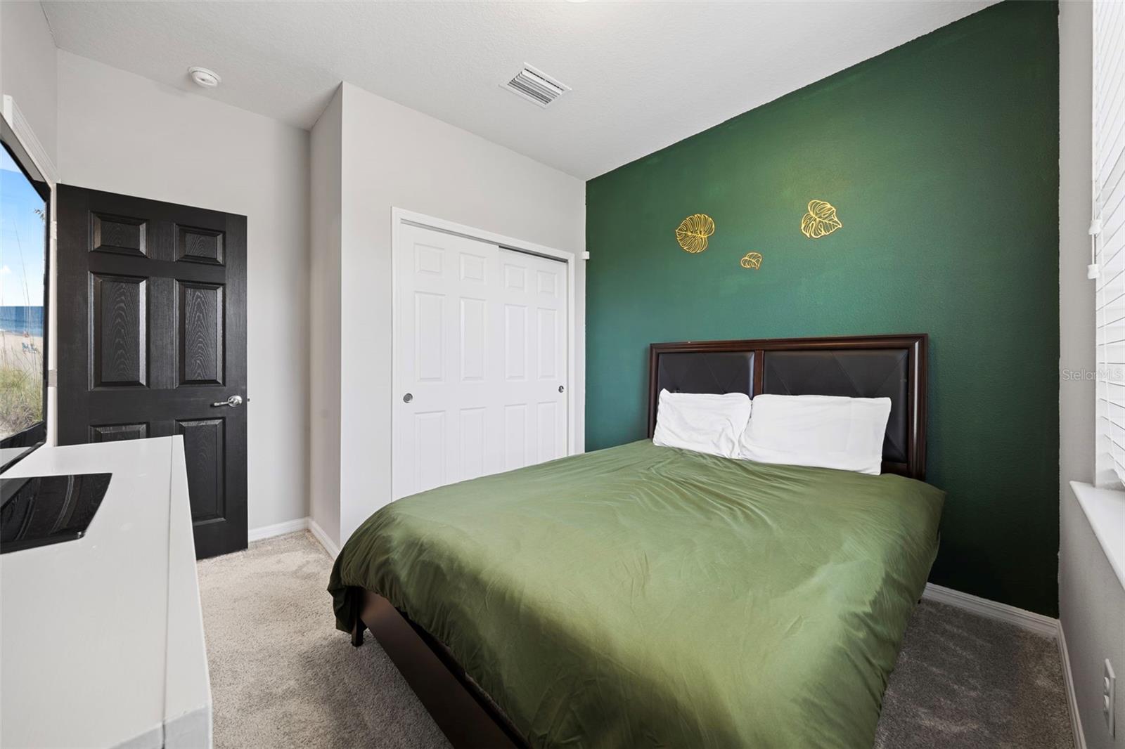 Image 25 of 79 For 7743 Yale Harbor Drive