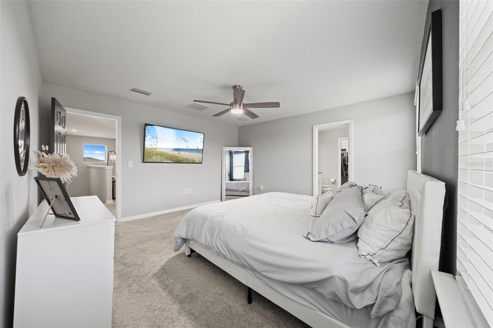 Image 38 of 79 For 7743 Yale Harbor Drive