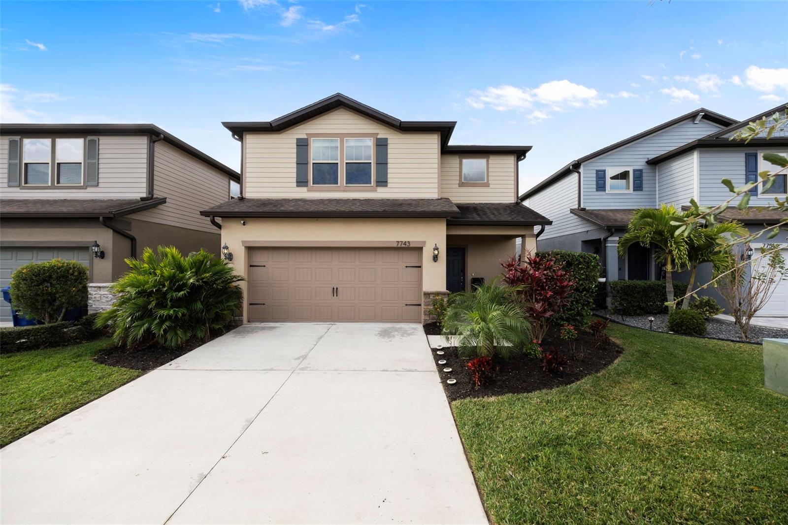 Image 6 of 79 For 7743 Yale Harbor Drive