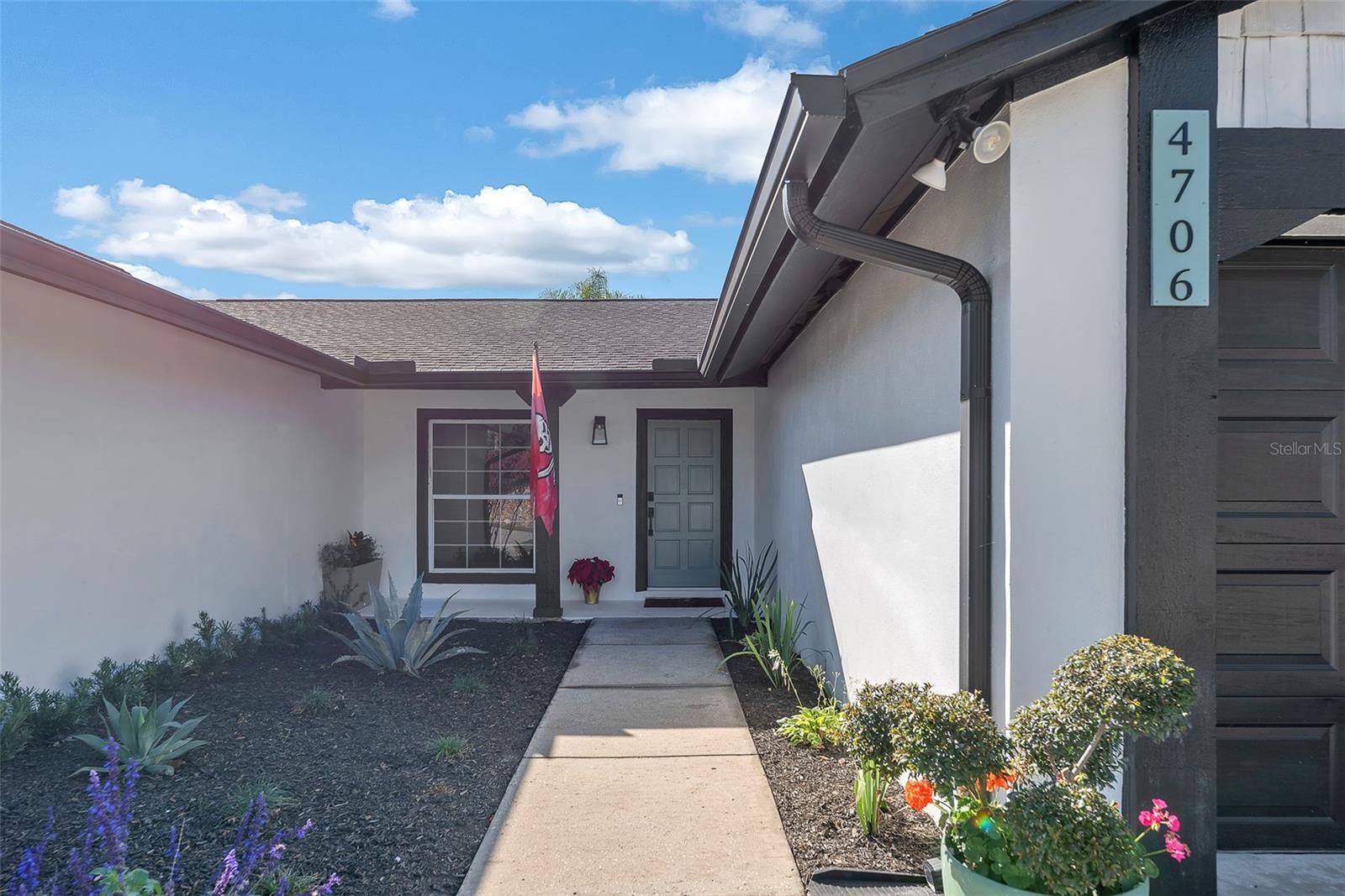 Image 21 of 33 For 4706 Heath Avenue