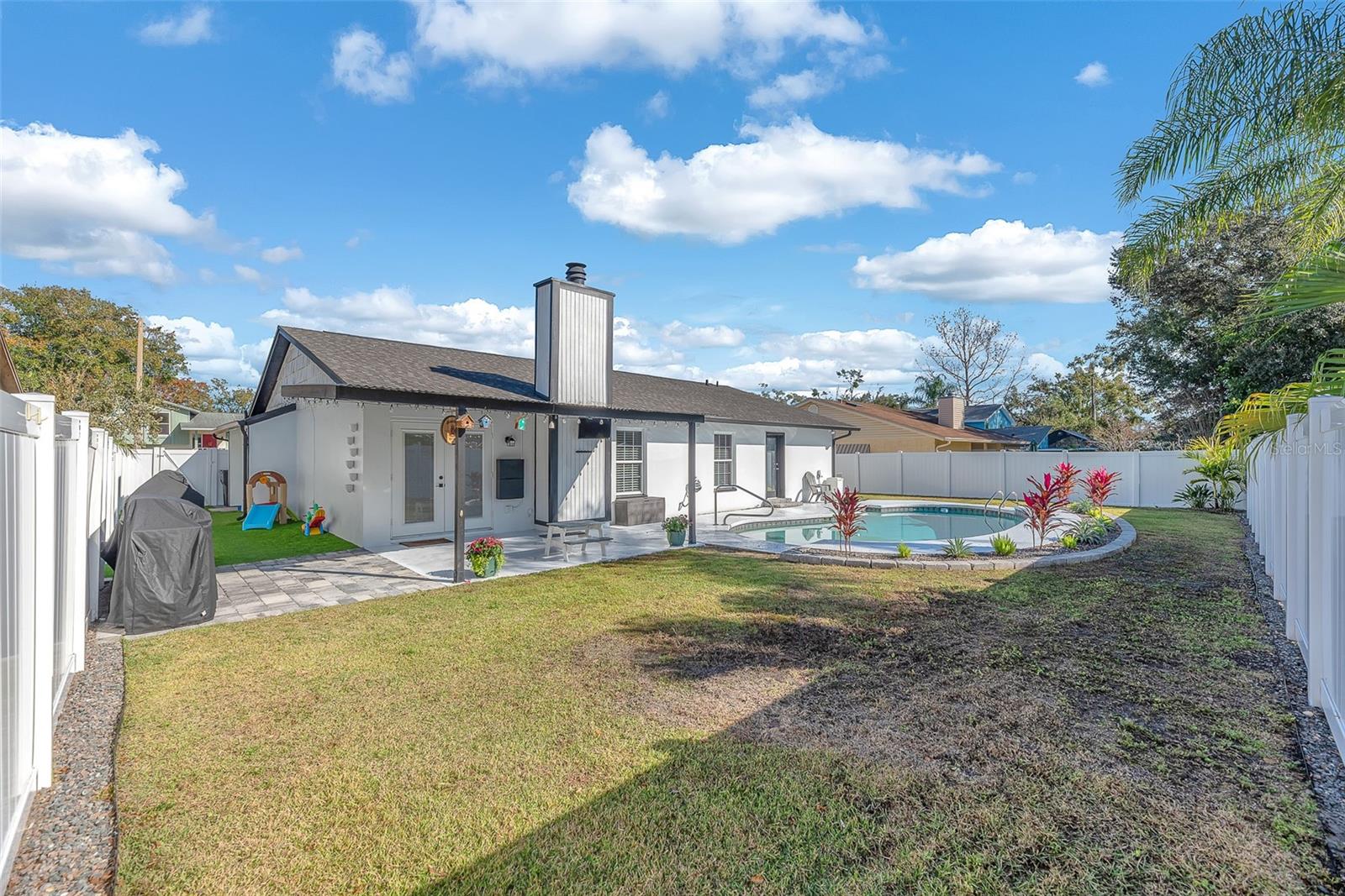 Image 23 of 33 For 4706 Heath Avenue